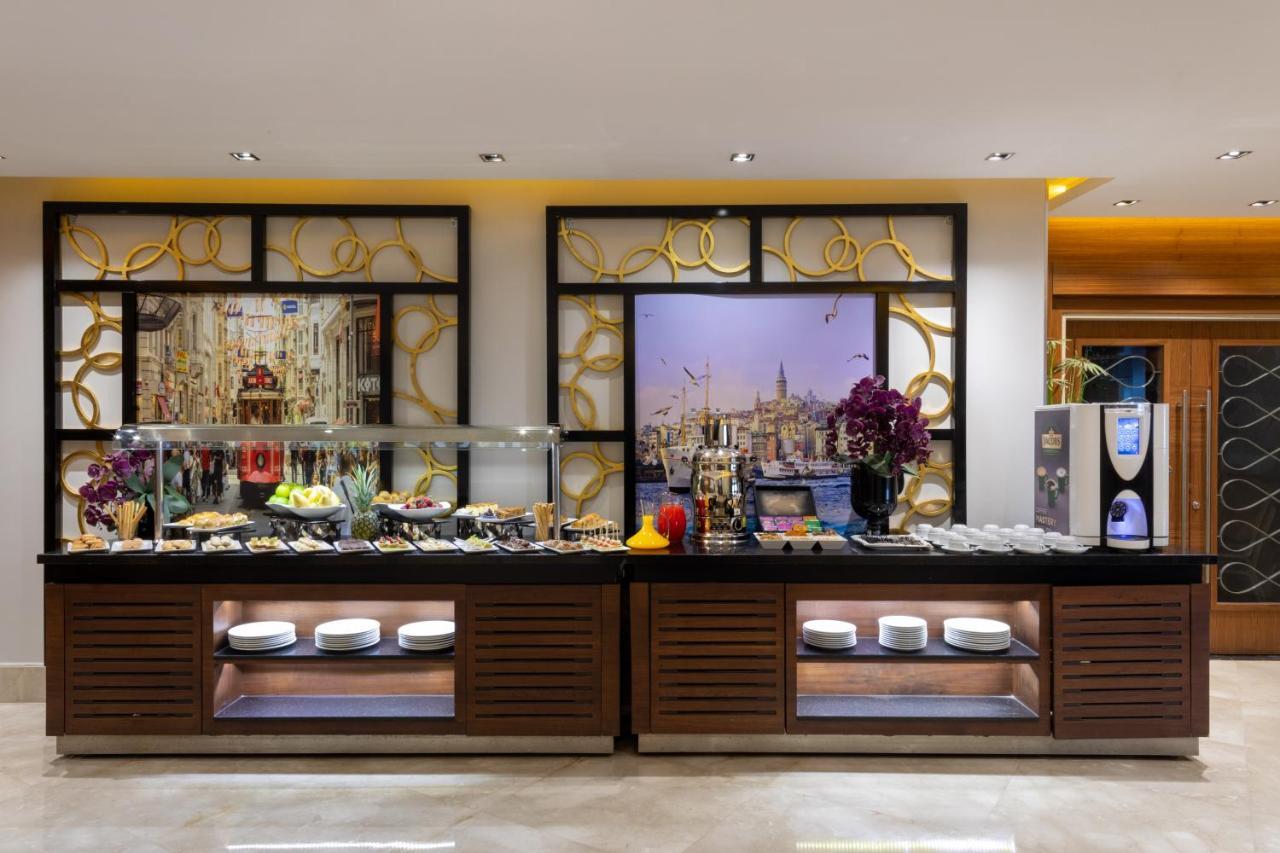 Mercure Istanbul Bomonti Εξωτερικό φωτογραφία A buffet at a hotel