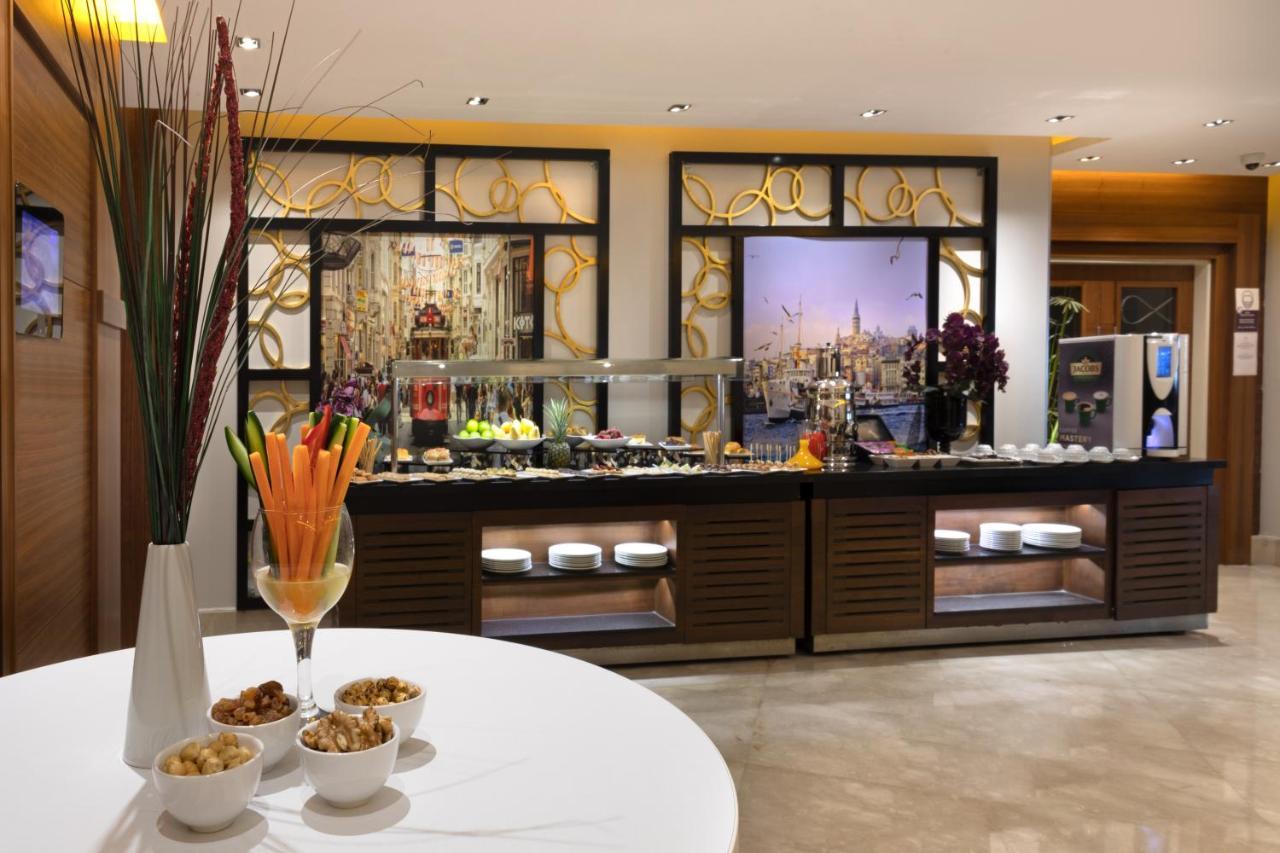 Mercure Istanbul Bomonti Εξωτερικό φωτογραφία A buffet at a hotel
