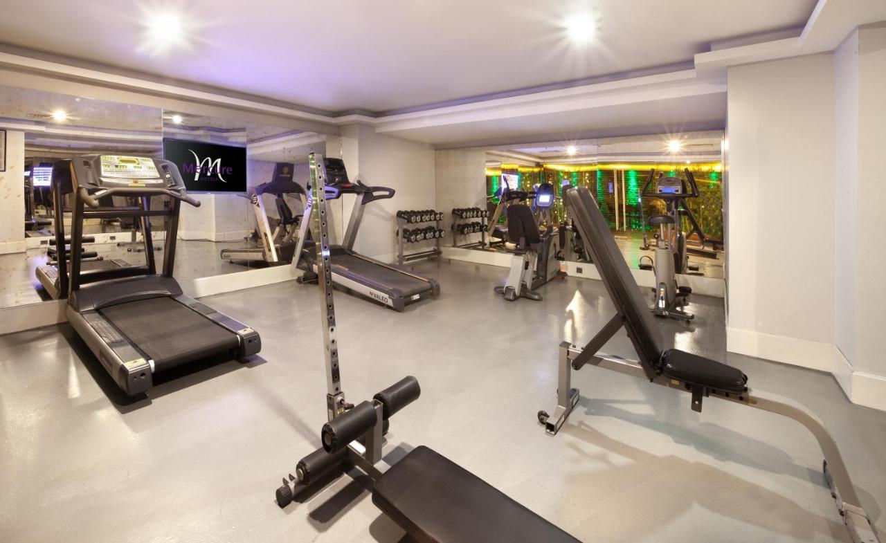 Mercure Istanbul Bomonti Εξωτερικό φωτογραφία The gym at the Mandarin Oriental, London